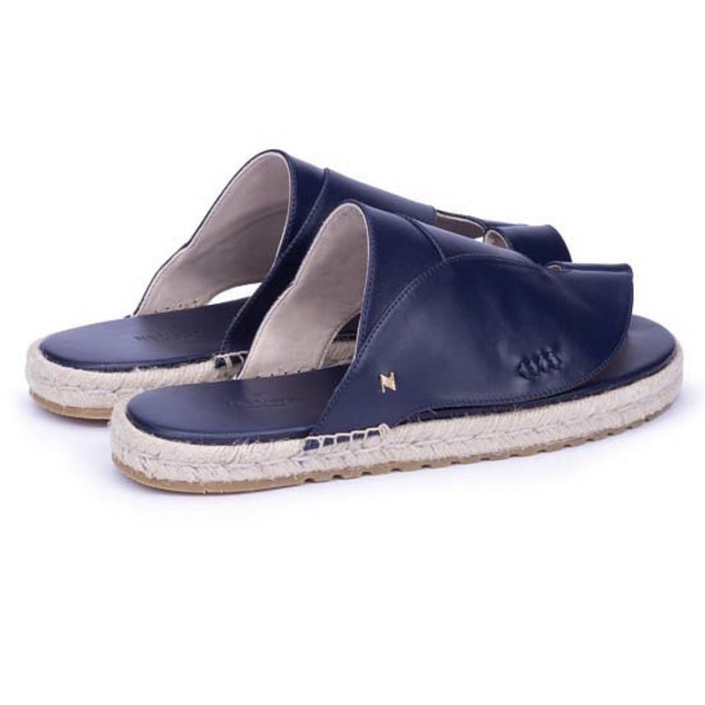 #حذاء #نقوة ماربيا كحلي
#صناعة_اسبانية #جلد_طبيعي