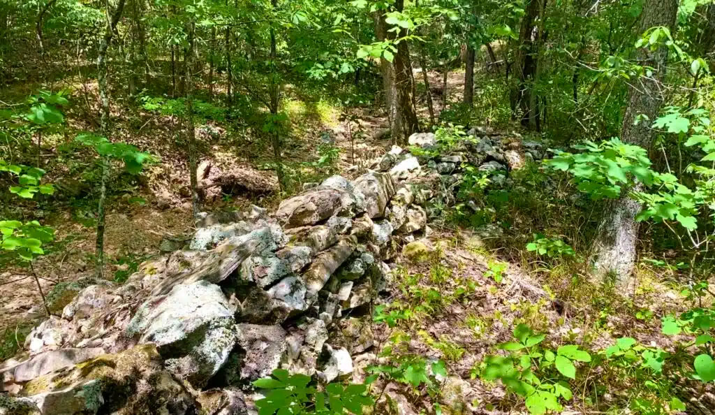 Old cool rock wall running along the property of Tract 4 out at Elm Hollow on Bull Shoals Lake.

#rockwall #rock #history #historical #land #landforsale #ownerfinancedland #ownerfinancing #ownerfinance #lowdownpayment #property  #recreationalland  #missouriland #missouri #ozarks