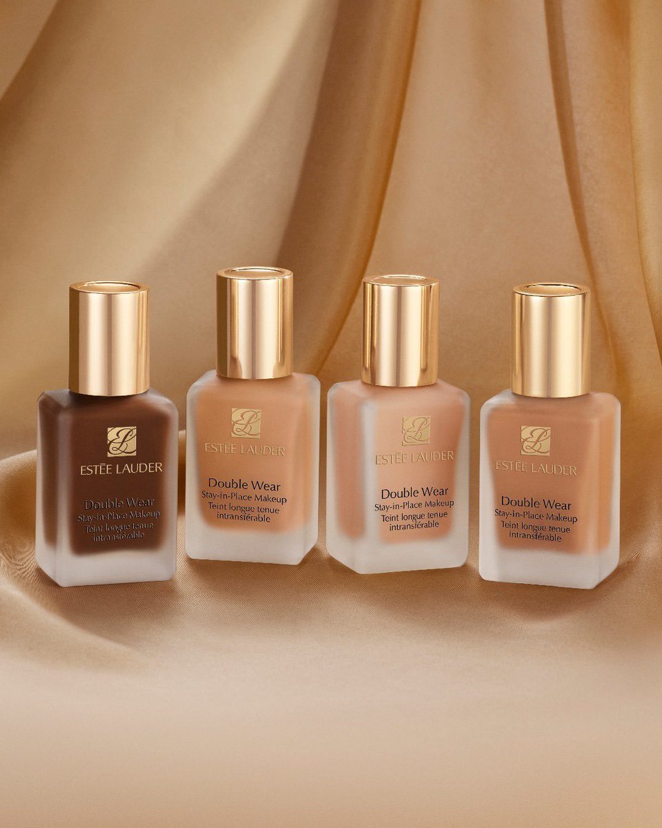 #DoubleWear Stay-in-Place #Foundation feels lightweight and comfortable and provides 24-hour longwear so you can wear confidence throughout the day. Shades flatter all and remain color true - tap to shop and experience for yourself. 

Available @BahrainDutyFree 

#MyShadeMyStory