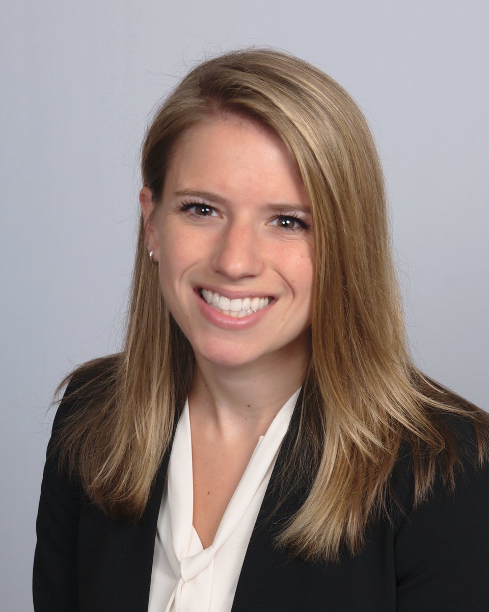 And now for another installment of Meet the Grads! 🩺🎓 Name: Alissa Cooper, MD (and @DanaFarber/@MassGenBrigham Chief Fellow!) Hometown: Winchester, MA Subspecialty: Thoracic Oncology @MGHThoracicOnc @MGHCancerCenter Faculty position: Thoracic Oncologist @MSKCancerCenter