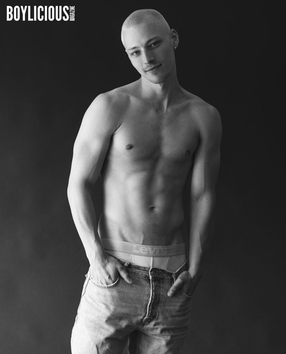 KingsOfModels's tweet image. Check out #FranzSeckel ( @thatgermanpal ) for @BoyliciousMag. Images by #LucasUlmer ( @ulmer_photo ). #KingsOfModels 👑