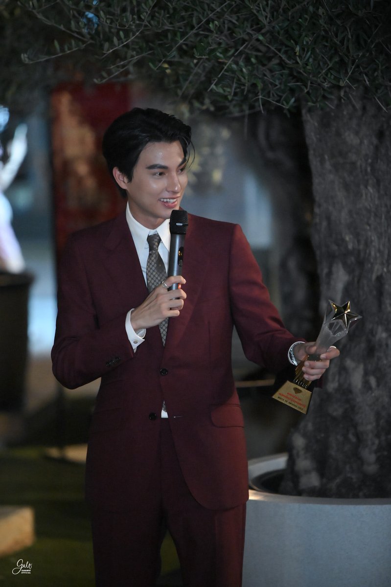 Gulfkanawutofc's tweet photo. ยินดีด้วยอีกครั้งนะคะ เก่งที่สุดดดดด🥰

MAYA AWARDS X GULF
#MAYATVAWARDS2023 
#GulfKanawut https://t.co/dcDvpE8L3y