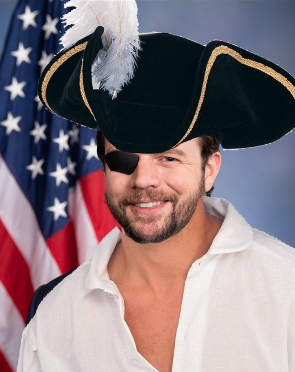 BREAKING NEWS: Maritime Expert And Former Pirate Dan Crenshaw Blames Submarine Accident On Joe Biden