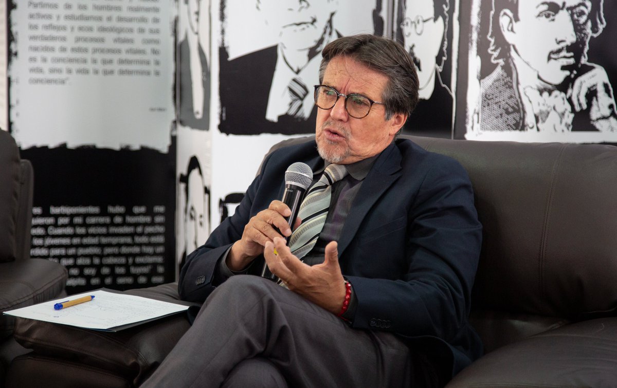 IAENUniversidad's tweet image. 🔎 Sigue el análisis completo del conversatorio "La Academia y el Mundo: El papel del Ecuador en el consejo de Seguridad de la #ONU" realizado por la escuela de Relaciones Internacionales de #IAENUniversidad.

Lee el  artículo completo aquí: 
bit.ly/3r0SZ8x