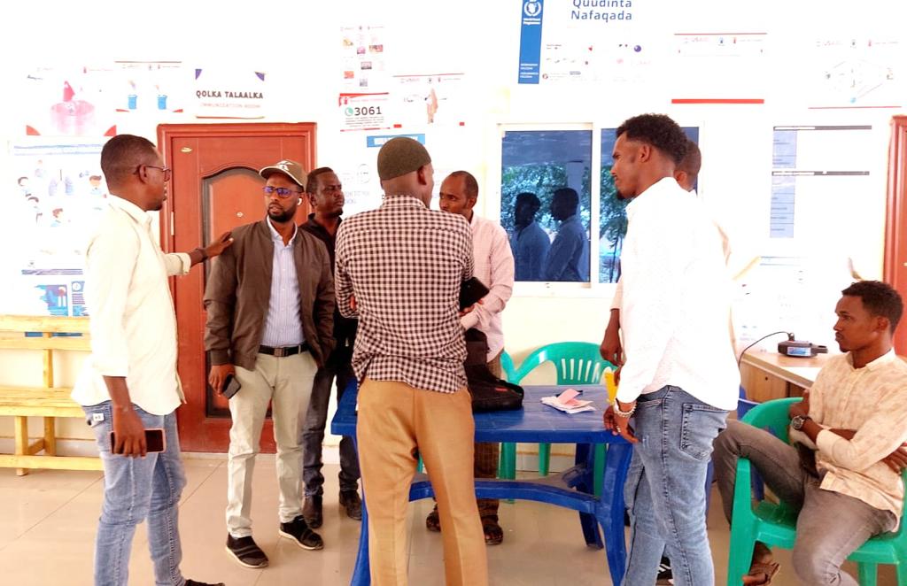 The director of the Planning and Policy, together with the Beledweyne DMO, supervised the different department of the Beledweyne regional hospital.