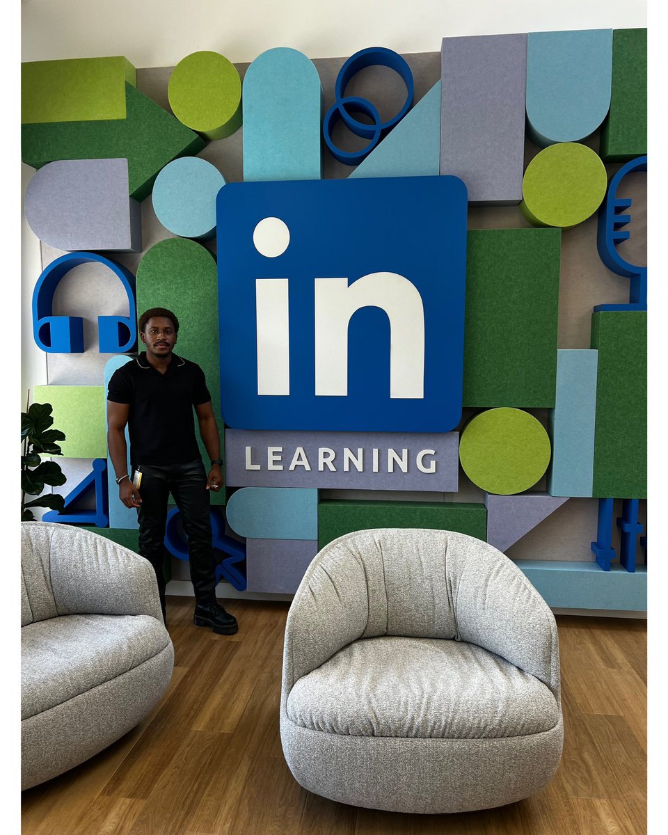 It’s a wrap!

4 days, 40 videos &amp; 1 course.

Busy week in Carpinteria at <a href="/LinkedIn/">LinkedIn</a> combining 3 things I enjoy - Cloud Threat Detection, Content Creation &amp; Education.

Excited for the eventual release.

💙