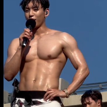 🛗3️⃣ on Twitter: "RT @AboutMusicYT: BTOB's Minhyuk goes viral and makes