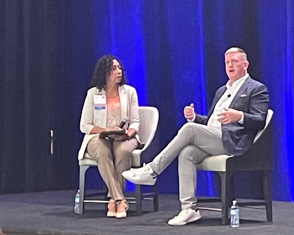 ASCAssociation's tweet photo. Thanks to #AASCA for having ASCA CEO Bill Prentice speak during the AASCA Annual Conference & Exhibits meeting yesterday!
#ASC https://t.co/n0X1ewb9Je