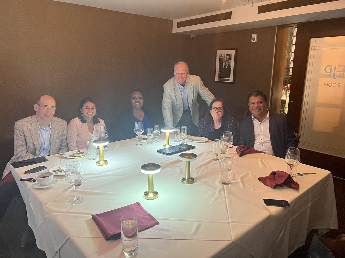 Fantastic time as Visiting Professor at <a href="/UTMBSurgery/">UTMBSurgery</a> with the Southern Surgical Association LDP!  Indebted to the vision and mentorship of Dr. Doug Tyler, <a href="/KlimbergV/">V Suzanne Klimberg MD PhD</a> and Dr. Alex Perez.

Looking forward to continued partnership <a href="/bnaikma/">Bindi Naik-Mathuria MD, MPH</a> <a href="/SamreenSarah/">Sarah Samreen, MD, FACS</a>  <a href="/jennifermov/">Jennifer Moffett MD, MS, FACS</a> #healthleaders