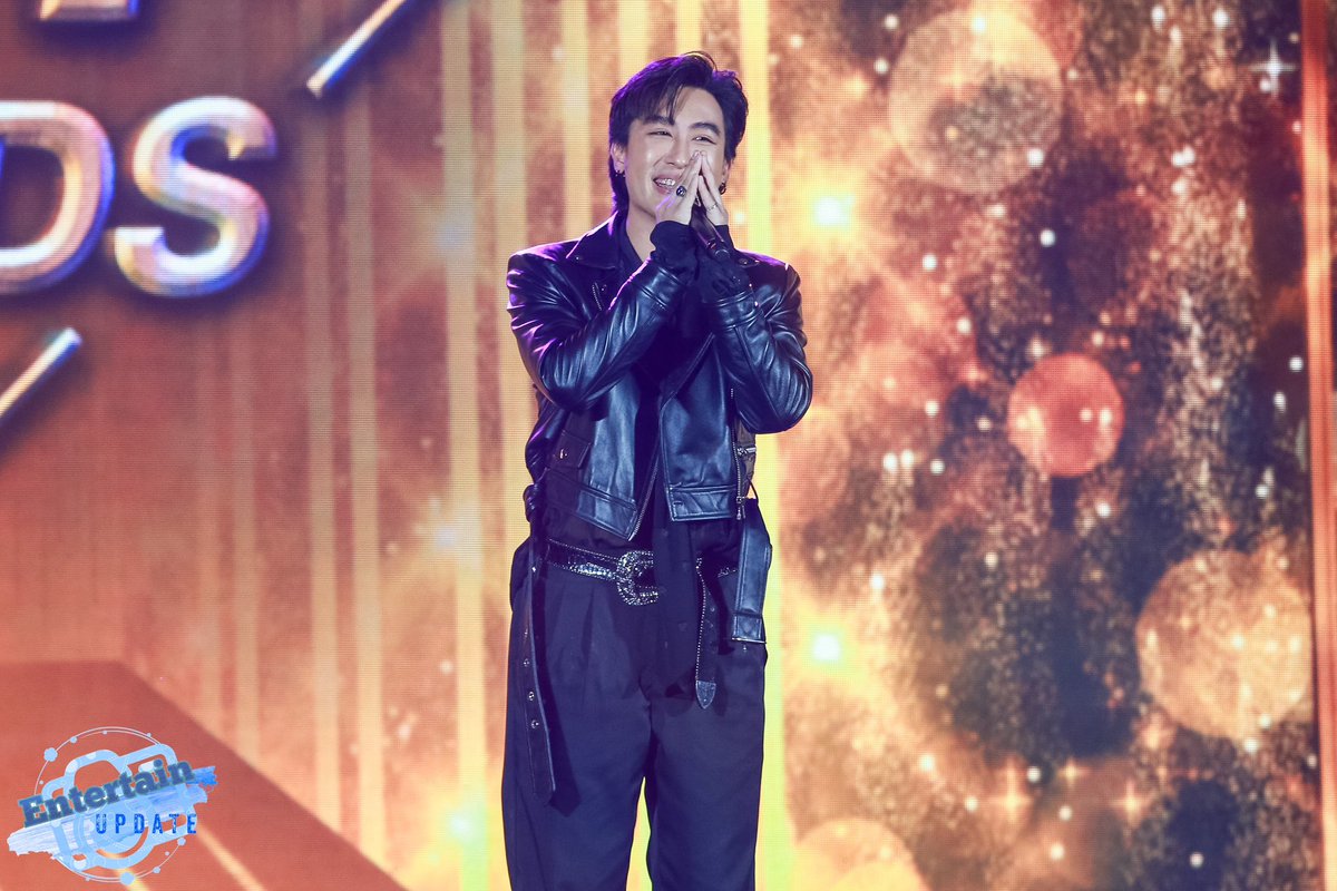 Entup2date's tweet photo. "นุ๊ก ธนดล" ร่วมโชว์สุดพิเศษในงาน "MAYA TV AWARDS 2023"

#นุ๊กธนดล
#MAYATVAWARDS2023 
#MAYATV2023_NOOKTHANADON https://t.co/QfJN4MiqXp