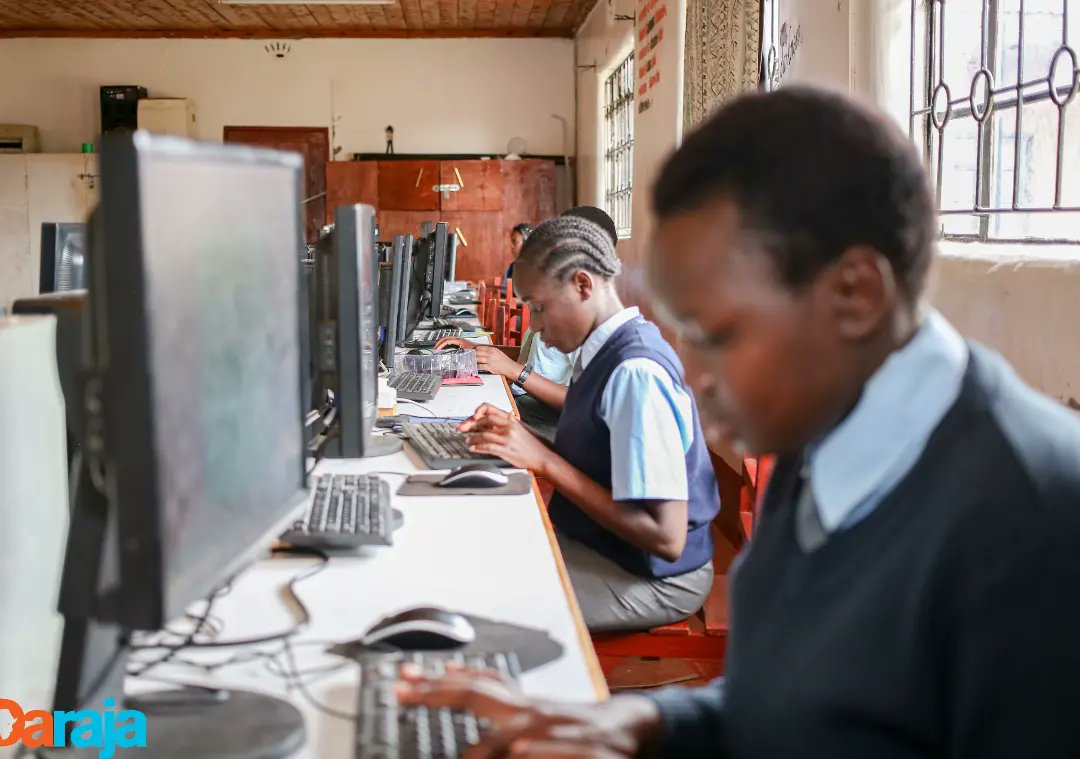darajaacademy's tweet image. We are thrilled to share that our students are fully immersed in the transformative Wavumbuzi Challenge. 
Daraja remains dedicated to empowering these students and fostering an environment that nurtures their entrepreneurial spirit.
#DarajaGirls #GirlsEducation #GirlPower #kenya