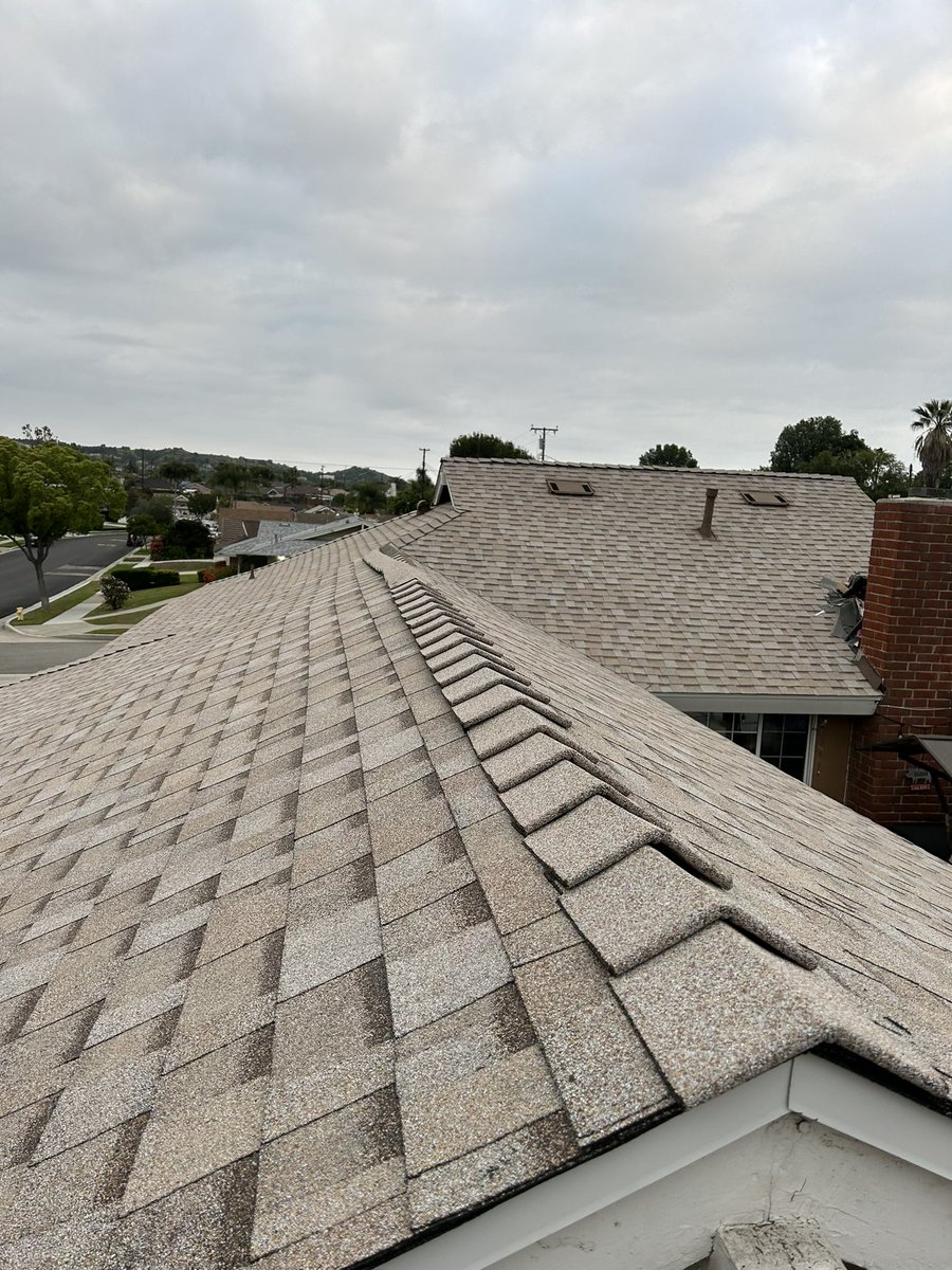 From our roofers point of view! 

#roofingcontractor #reroof #laroof #californiaroof #shingleroof #owenscorning #owenscorningperferredcontractor #bbbcertified #smallbusiness #roofingbusiness #liscensedcontractor #roofingsystem