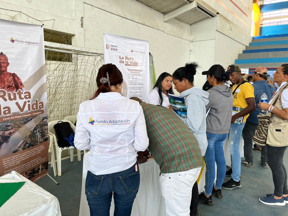FondoAdaptacion's tweet image. 💡 Intervención en 47 municipios con 272 proyectos entregados: 5 acueductos, 24 en el Canal del Dique, 21 proyectos educativos, 30 en La Mojana, 85 de medio ambiente, 33 de reactivación económica, 3 de salud, 3 de transporte y 68 de vivienda. #ProgresoRegional #Infraestructura