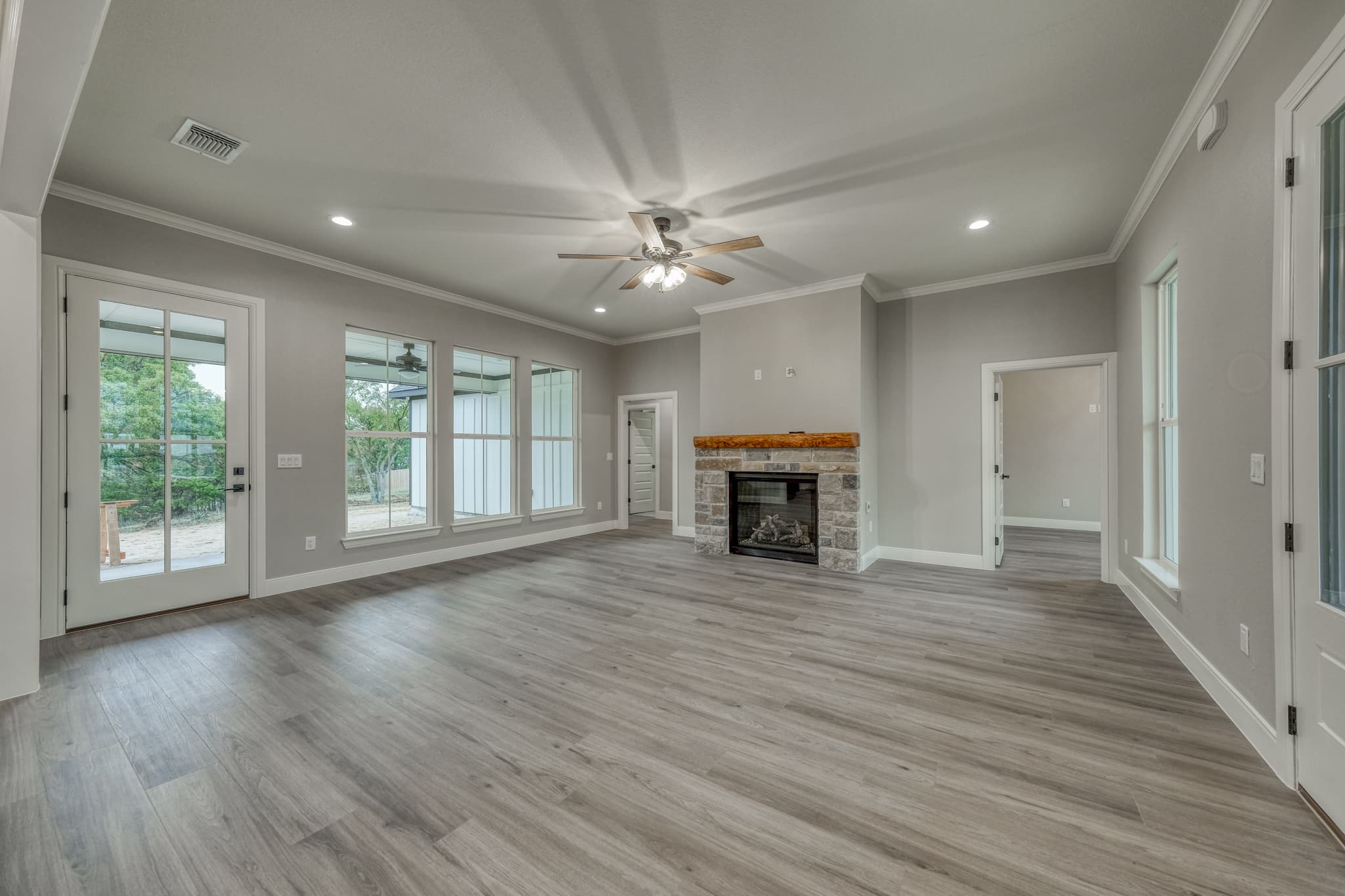 TX Horse Properties on Twitter "SABINAL, SOUTH TEXAS. 28.88acre Sabinal Horse Farm. 3/3 home