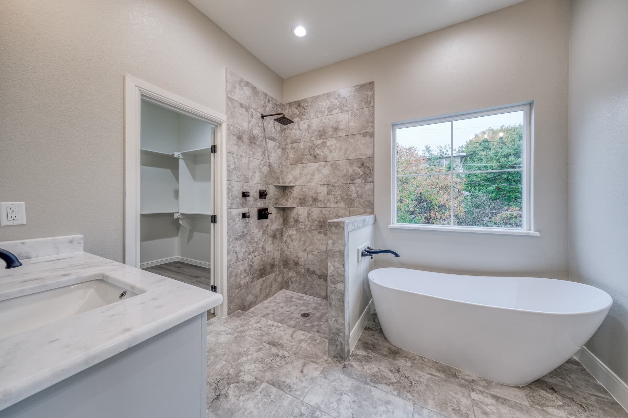 TX Horse Properties on Twitter "SABINAL, SOUTH TEXAS. 28.88acre Sabinal Horse Farm. 3/3 home