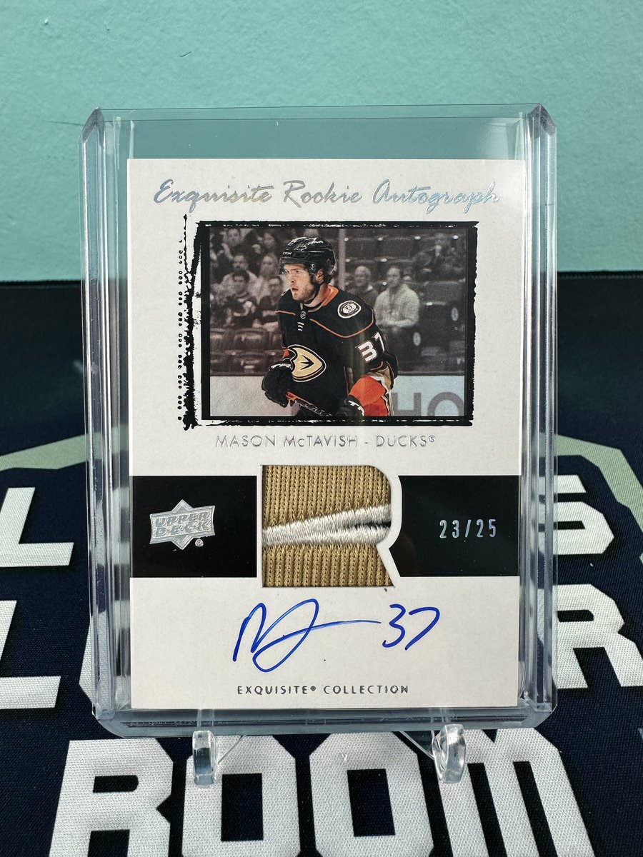 LogansLockerRm's tweet photo. @SavsHockeyStuff https://t.co/s1tzU0nrDz