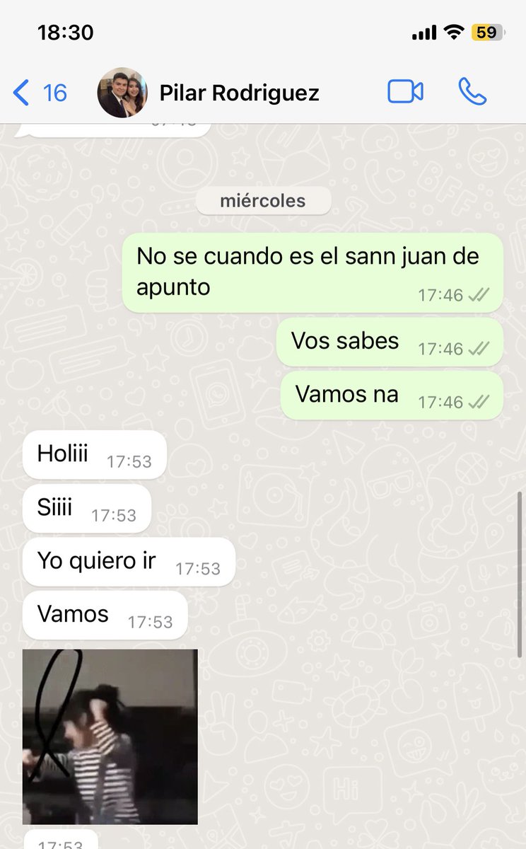 brisavelb's tweet photo. Ustedes tambien son asi ?🙄🤣👵🏻 @RodriguezPilaar https://t.co/0nf3gayKyQ