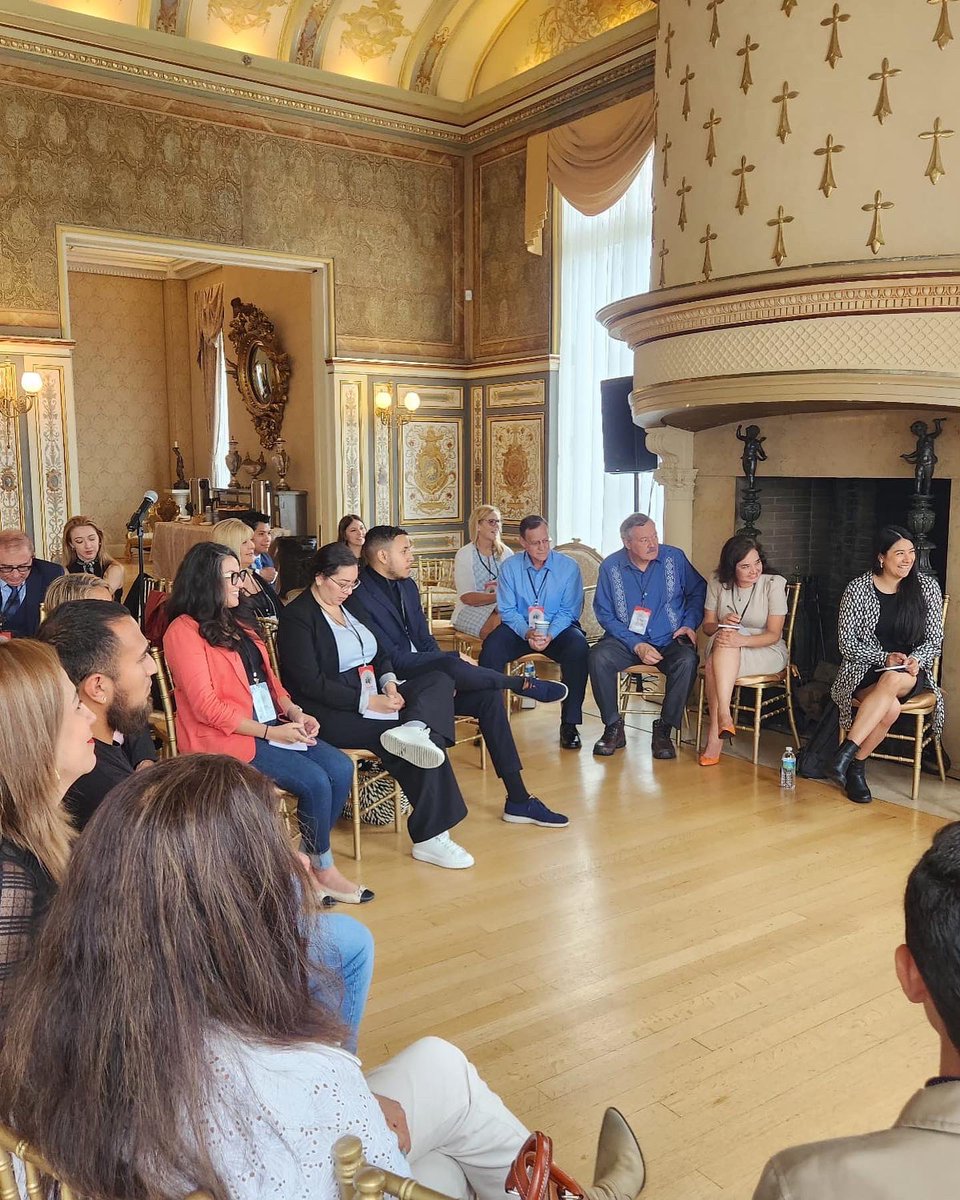 AMAUSAOrg's tweet photo. During the #AMAWomen retreat, our attendees stepped up to advancing these three pillars by committing to creating a #mentorship program, #scholarship fund, and community cohorts related to mental health and the history of our communities.
#AMAUSA2023Conference https://t.co/pvlVZxz7YI