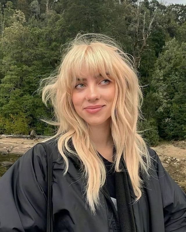 ccnormales's tweet photo. - Billie Eilish https://t.co/JT2VG9xCVf