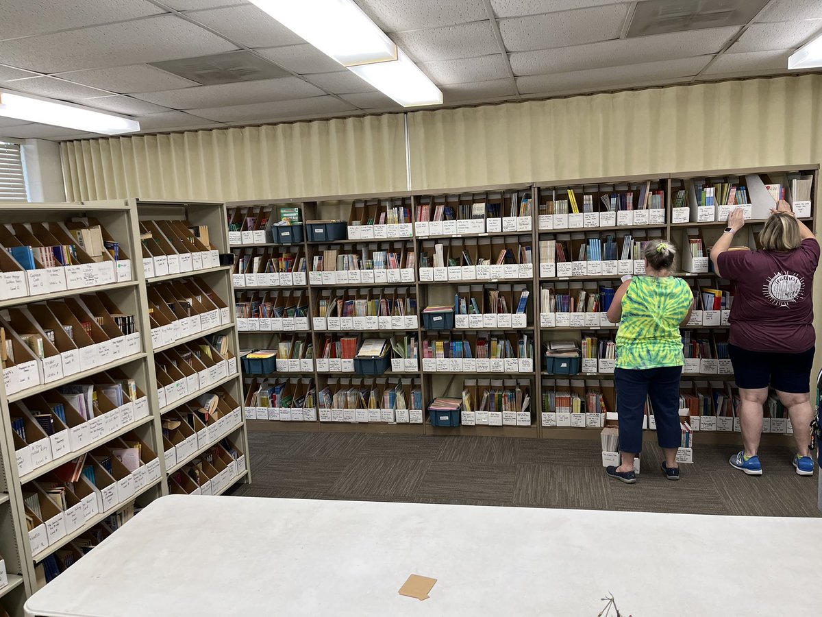 We’re in “can’t stop, won’t stop” mode at school! A large part of the last few days has consisted of many hands helping to move the Reading Library across the school so we can re-situate classrooms. 

#GPLS #yourfuturestartshere #stllutheran #stllutheranschool #growwithus #luthed