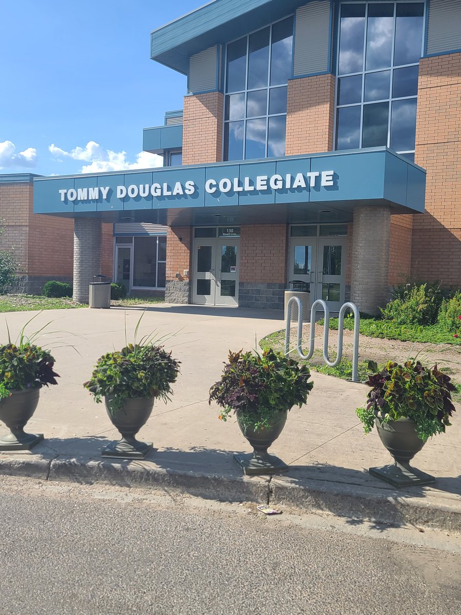 Ever wonder about why those flower pots were in the commons all year? They were growing to decorate the stage for <a href="/StoonPubSchools/">Saskatoon Public Schools</a> graduations next week. They're making the journey this weekend.