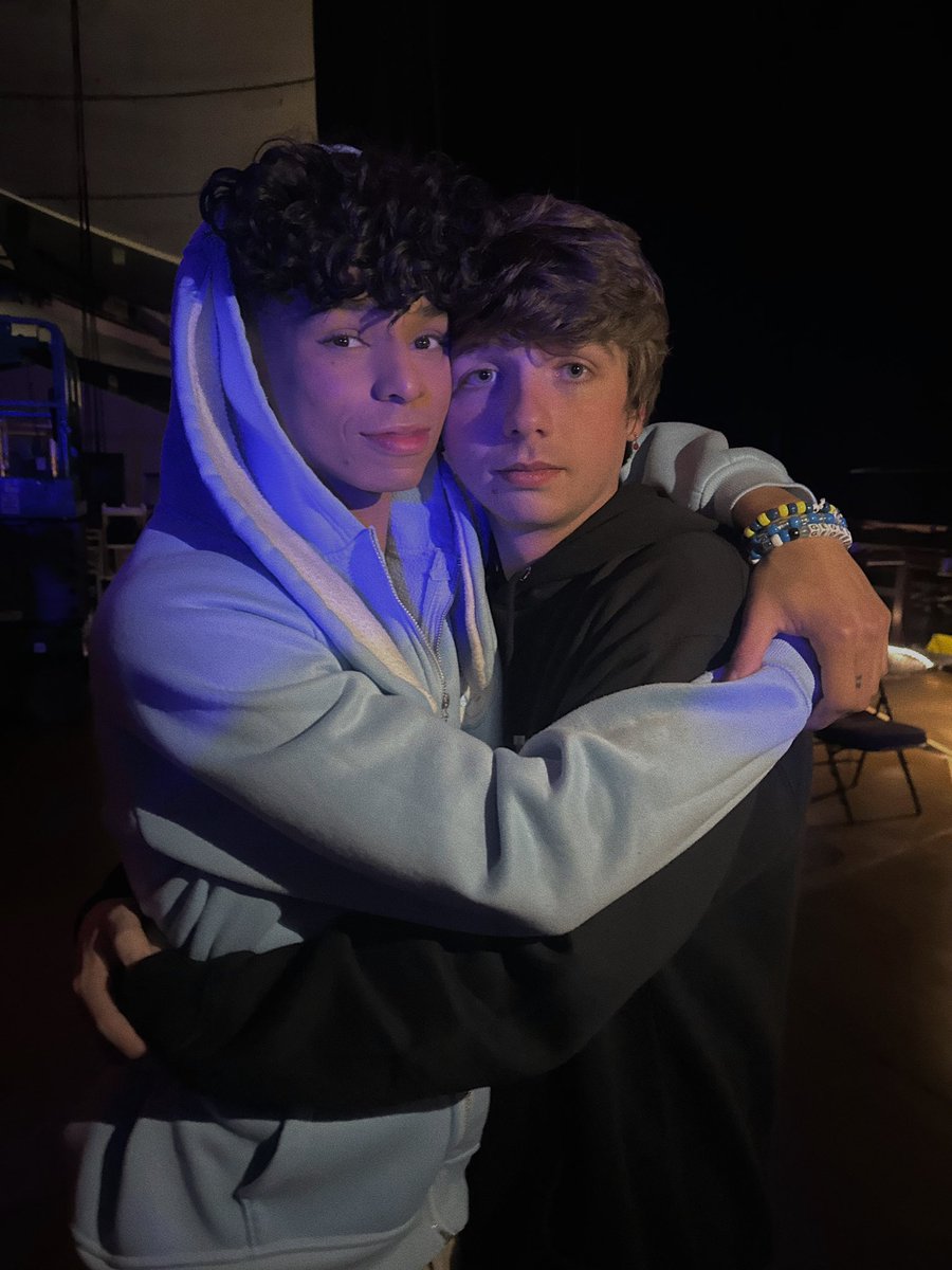 <a href="/KarlJacobs_/">karl :)</a> ^_^ 🫂