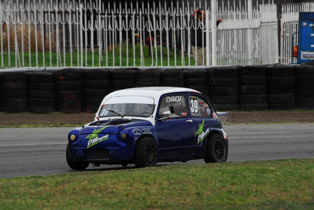apformula07.com.ar/walter-dagosti… WALTER D’AGOSTINO TRABAJA PARA EL REGRESO EN DOLORES  #Formula07 #ClaseA #Fiat600 #Regreso #SeVieneLaCuarta #VolvemosADolores #Apf072023