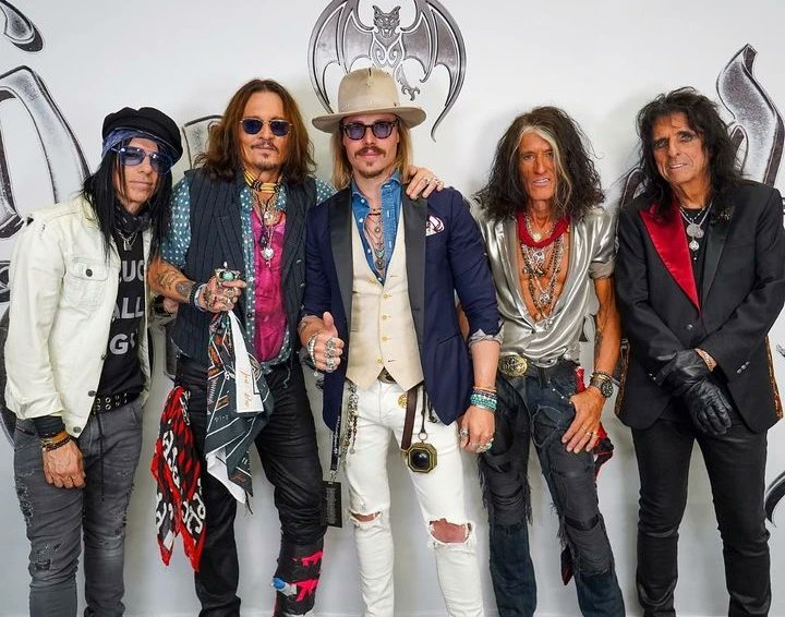 Johnny Depp Love on Twitter "Meet and greet in Luxembourg. Repost