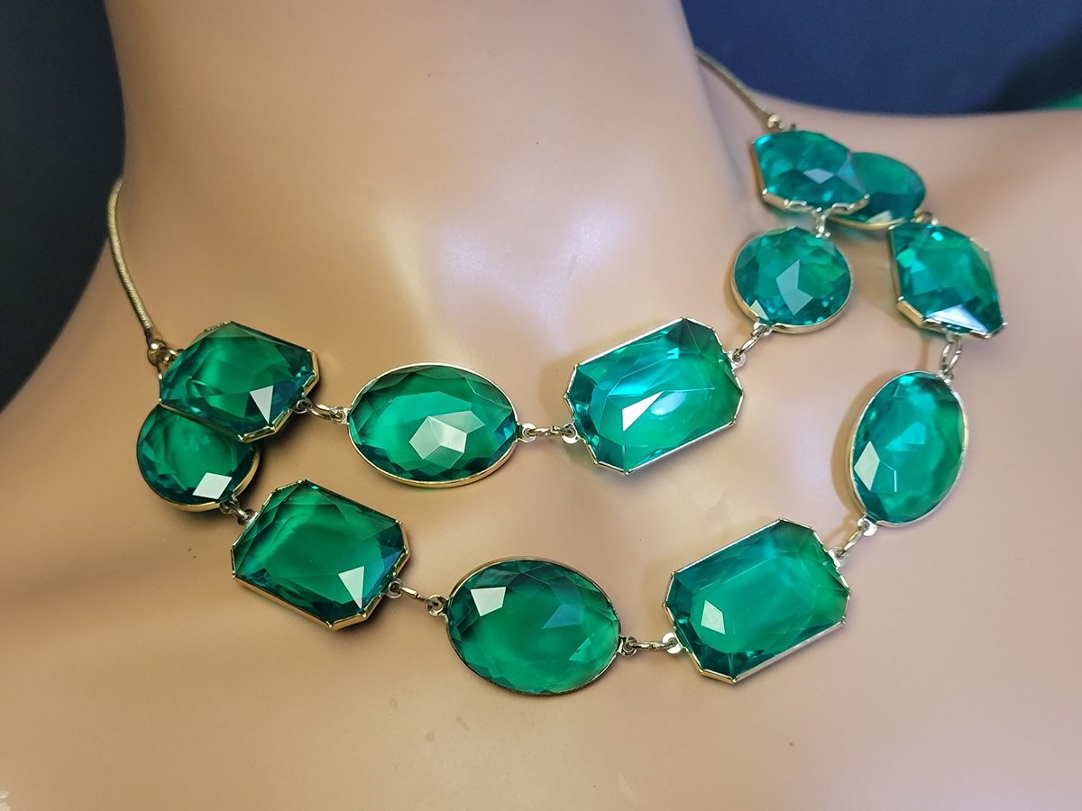 rina19545896's tweet photo. Excited to share the latest addition to my #etsy shop: 2 strand large dark green acrylic necklace, Emerald lucite necklace, Multi layered necklace, Cascade multi layer necklace, https://t.co/UurpdGe0E0 #no #minimalist #lobsterclaw #plastic #girls #green #yes #gold #spe https://t.co/57DP8OHUd3