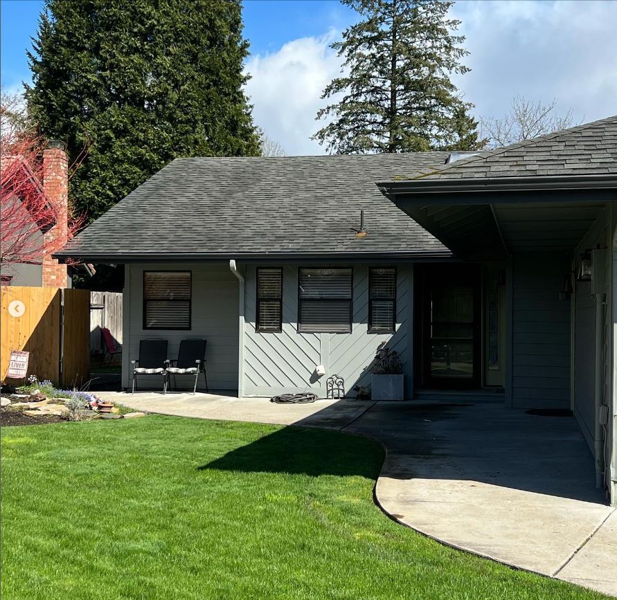 ChiefSoftware's tweet photo. Chief Architect has quickly become one of our favorite tools we work with. It helps our clients visualize their dreams before we break ground, it also helps us to stay on budget, on schedule, and deliver on the promises we make in the beginning- Central Point Homes https://t.co/1Gaj09WD1F