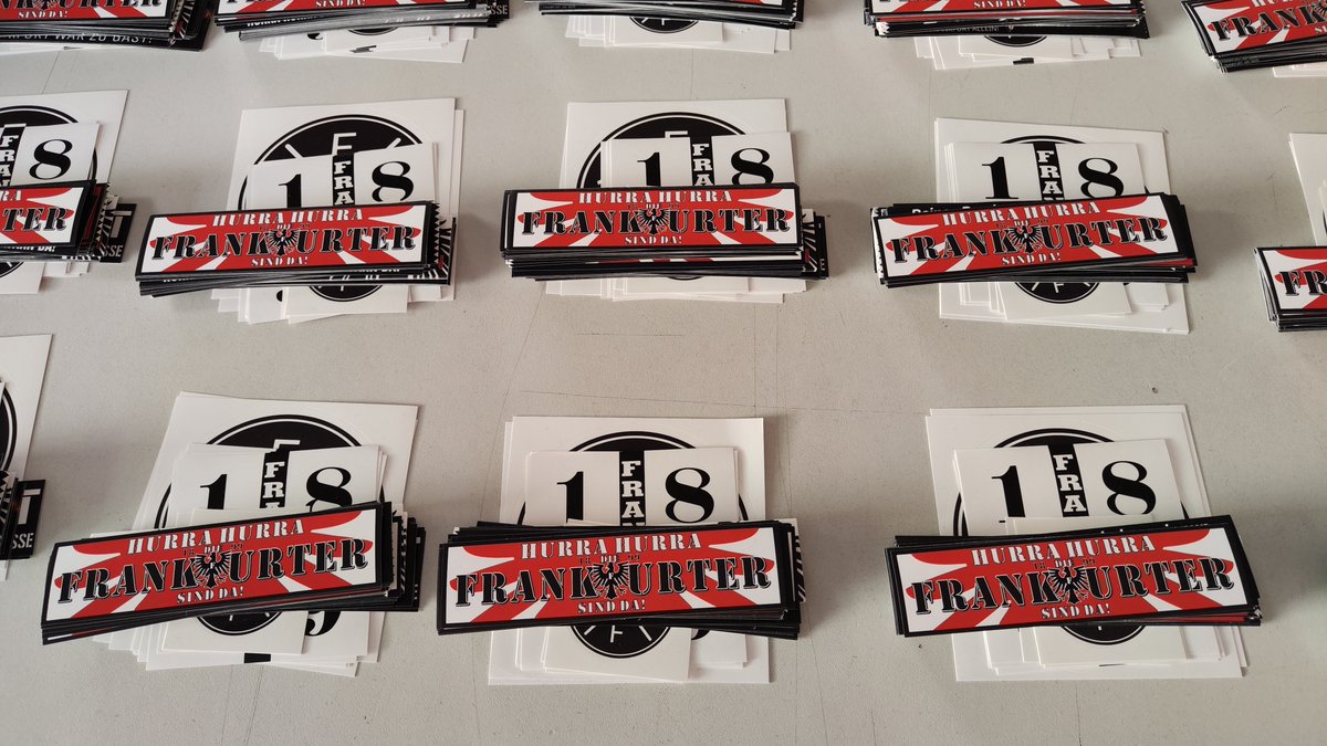 SGEuropa_de's tweet image. Nicht #Moskau, #Putsch, #Puting, #Wagner oder #Eilmeldung sind wichtig, was zählt ist: #ÜBERKLEBT!

🤭😂😂