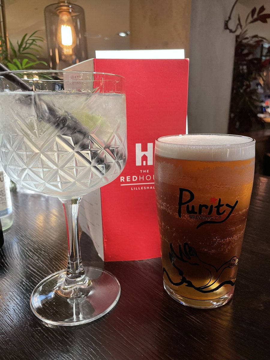 1_womans_whisky's tweet photo. Date night with the Hubby. Not a bad start to #FridayNightSup. Cheers https://t.co/xgb0GhnAHe