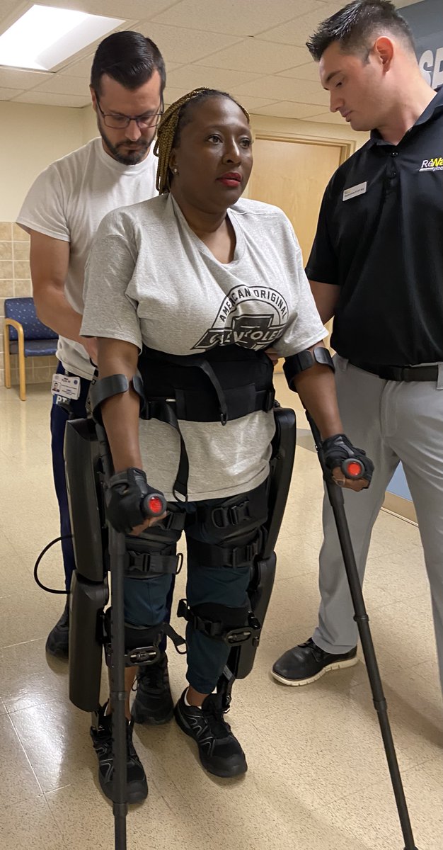 golifeward's tweet photo. π¨ New ReWalker Alert! π¨
Join us in welcoming LaTasha to the ReWalk family! π She recently received her very own personal #exoskeleton and has been training at @DMC_Rehab in Detroit. We can't wait to see where she will #takethenextstep! π #WelcomeToReWalk #ReWalkerCrew https://t.co/Adf3wg1Ii3