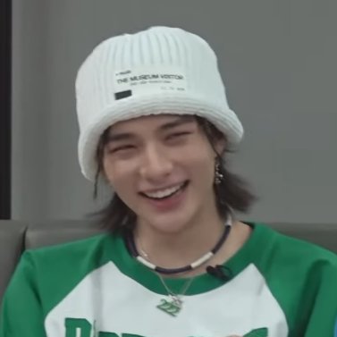 _mxhyn's tweet photo. WE DEMAND THAT YOU TAKE ACTION IMMEDIATELY TO PROTECT YOUR ARTISTS

his beautiful smile doesn't deserve to vanish away :((

 @jypnation
#Protecthyunjin
#JYPEDoYourJob https://t.co/uv3NCRnav9