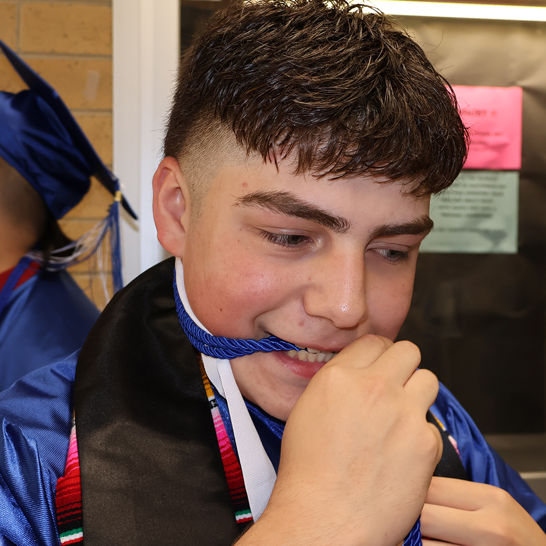 Options_Youth's tweet photo. SO PROUD OF OUR 2023 GRADUATES! World Language High School, Little Village, Chicago, June 2023. Our senior participants in the What's Up with Manhood Program have been with Options for Youth since they were Freshmen. It's exciting seeing them take the next steps in their lives. https://t.co/7GGPCAV3XF