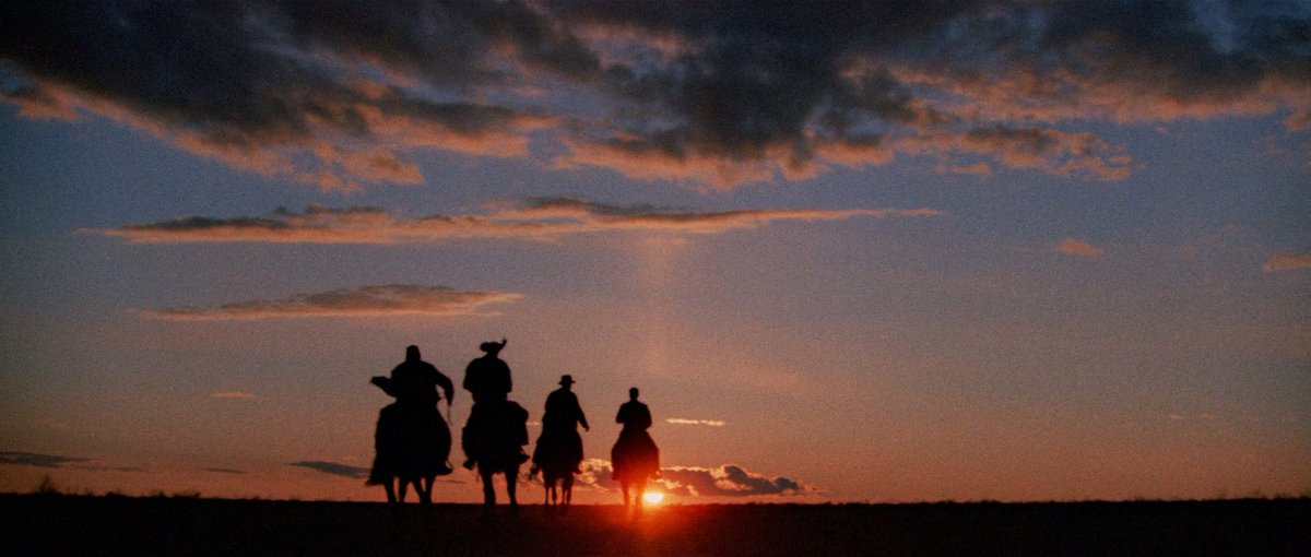 INDIANA JONES AND THE LAST CRUSADE (1989)

Cinematography by Douglas Slocombe
Directed by Steven Spielberg
Explore our favorite shots from this franchise: ops.fyi/IndianaJones