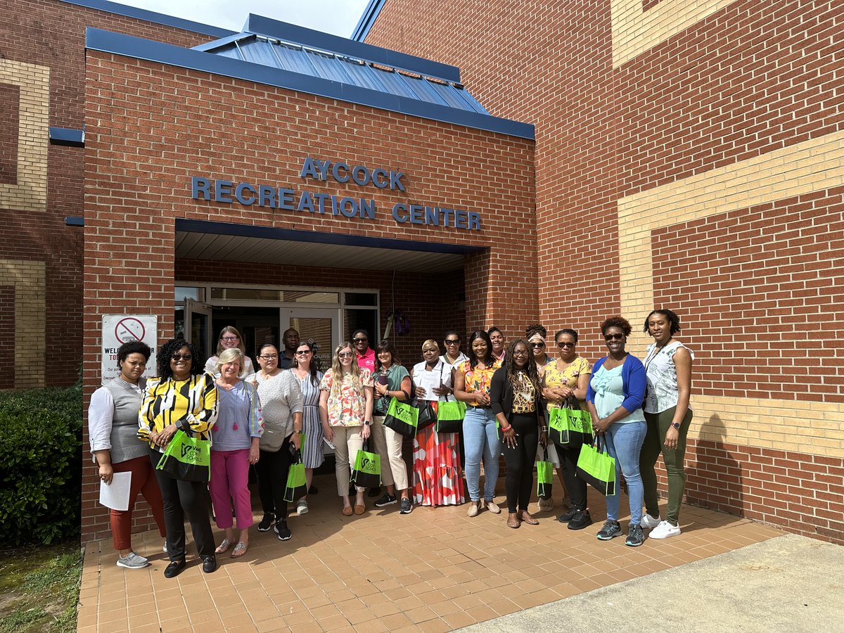 VanceCoSchools's tweet photo. We wrapped up Day 3 of Teachers Executive Summer Institute with a visit to the SaM Child Advocacy Center, Aycock Recreation Center, Kerr Lake and the Satterwhite Pt. Marina! https://t.co/IFE9DdRvkQ