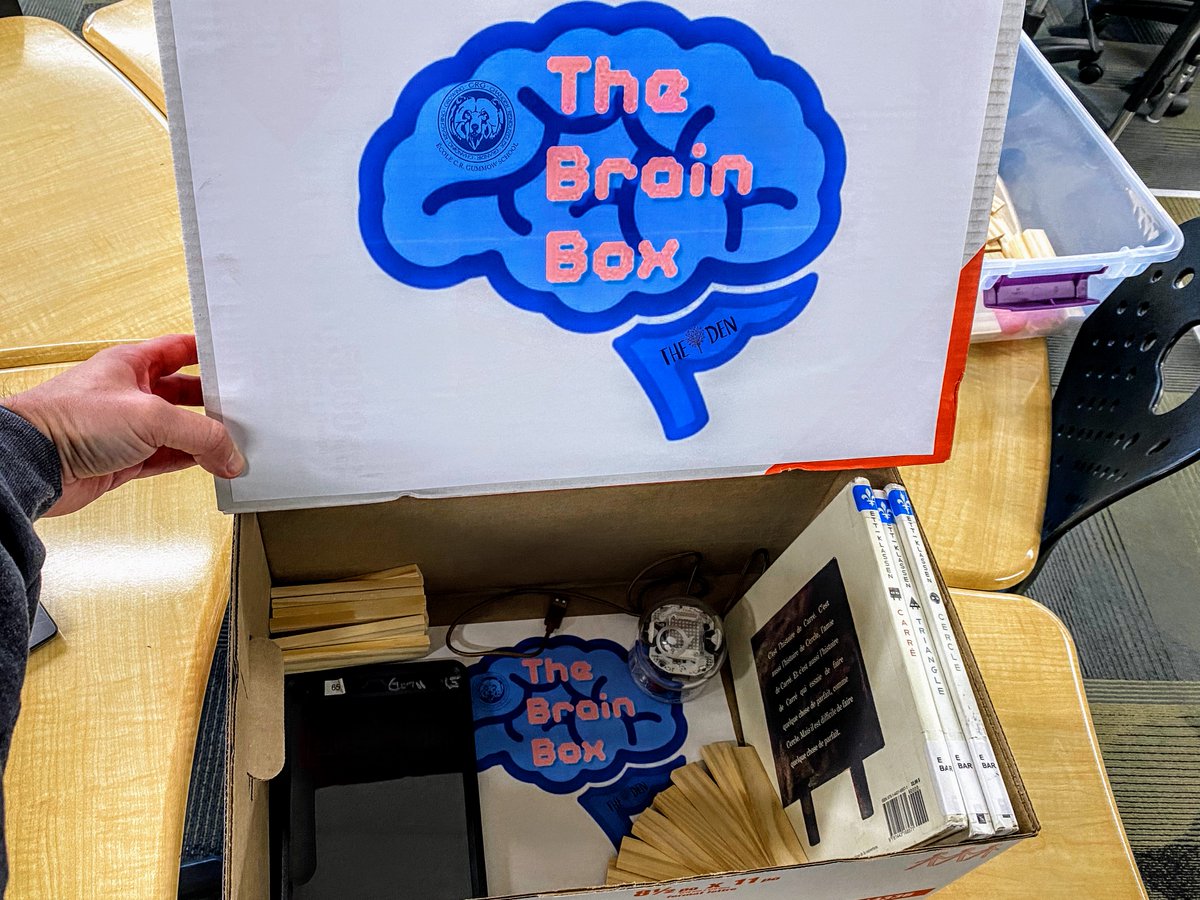 Our prototype of <a href="/crgummow/">CR Gummow</a> new SK "subscription box" for next year.

Every month will have a new theme with new tech tools and matching books.

This one has a <a href="/Sphero/">Sphero</a> with <a href="/KEVAplanks/">KEVA® Planks</a> and <a href="/macbarnett/">Mac Barnett</a> shape books.

I wonder what they'll do? 

<a href="/KPRTandL/">Teaching & Learning in KPR</a> <a href="/kprschools/">KPRDSB</a> #STEM