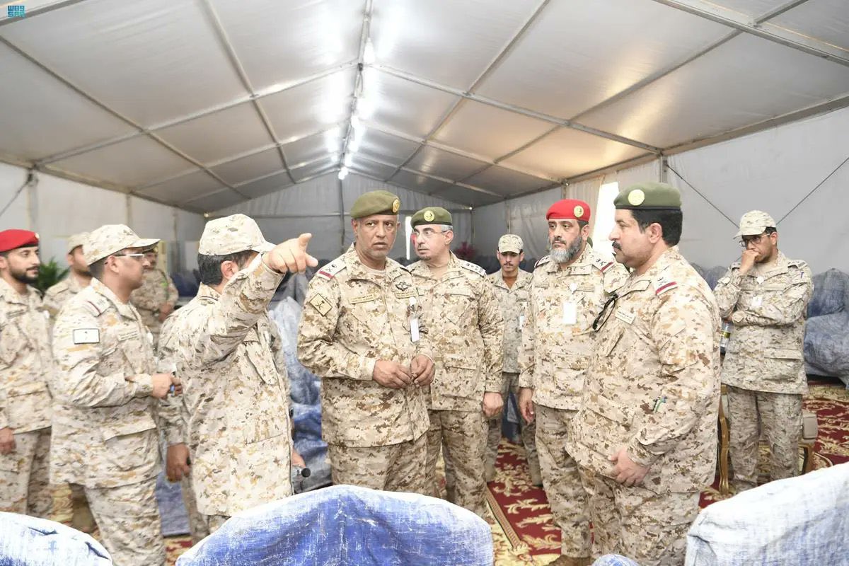 SaudiNews50's tweet photo. وزارة الدفاع تعلن اكتمال استعداداتها وجاهزيتها لمشاركة وحداتها المختلفة في خدمة حجاج بيت الله الحرام.

- https://t.co/nHjDheZiHn