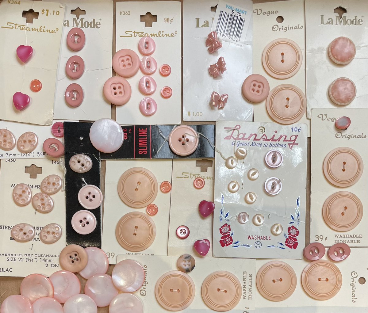 textilefusion's tweet photo. Today is an important occasion—it’s National Pink Day!
•
#Pink #ILovePink #NationalPinkDay #PinkButtons #PinkIsMyFavoriteColor https://t.co/2XrIfXzdDu