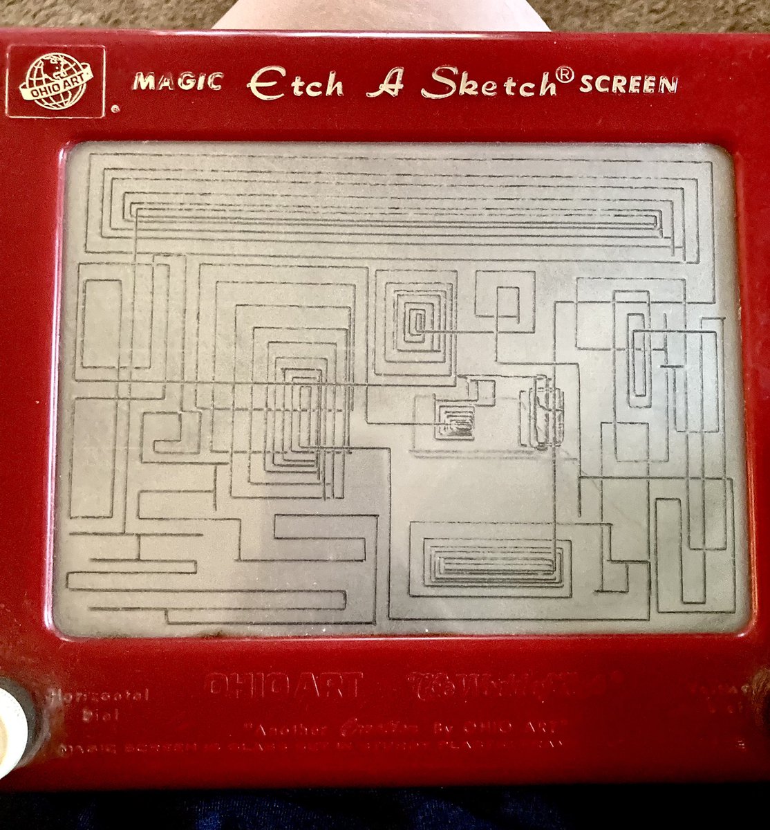 BeingRachelHS's tweet image. Found this old #Etchasketch and it’s so much fun! ❤️ #Classics #Toys #Art