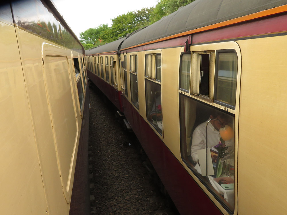 Marshrail's tweet photo. Friday quiz. Which railway is this on? @RailwayMagazine  @Heritagelocum @RHummBooks @railwaysillus @chris_railway @jackboskett @AlexHallRailInf @Modern_Railways https://t.co/bOGgESBs8r