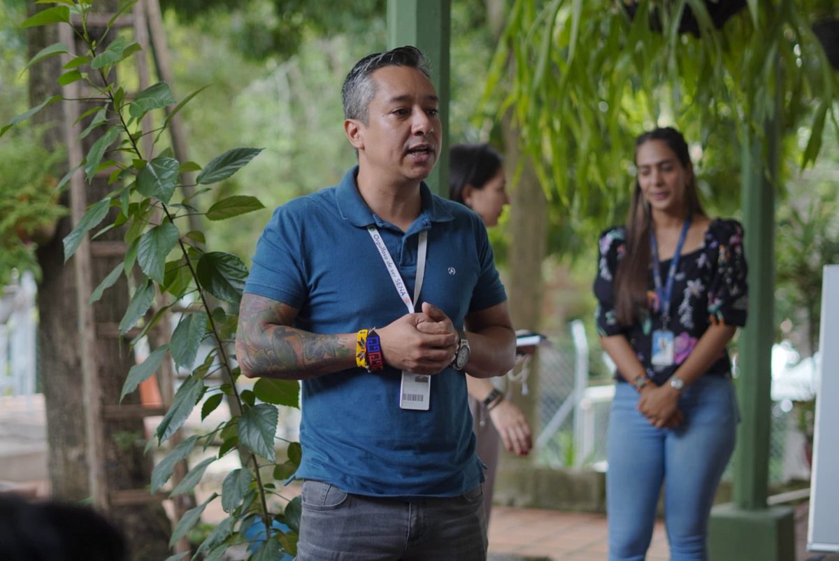 alcaldiasfda's tweet image. 📝 Realizamos un ejercicio de diálogo y escucha para tomar decisiones conjuntas en la creación del Comité 👥, que tendrá como objetivo propender por la dinamización y competitividad del programa, contando con el #SenaOccidente como un gran aliado. 

#ConstruyendoProgreso ⬆️💙