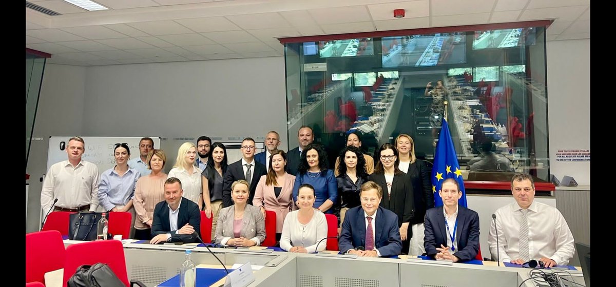adrian_kamenica's tweet photo. Very proud of my (old) team at the Ministry of Tourism and Environment, for the excellent presentation of the screening, for Chapter 27. Well done guys!#Albania #AlbaniaInEU #EU_Integration #DGNear https://t.co/vqtMEdWtwT