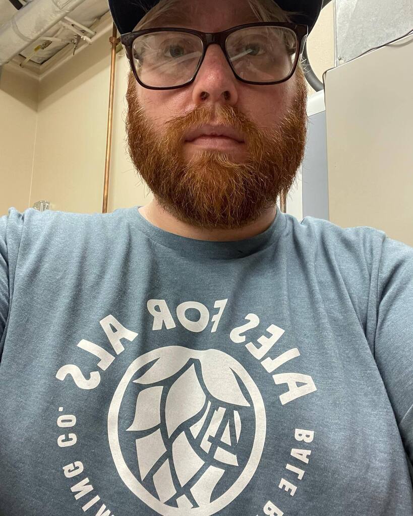 The_Don_102's tweet image. Check out this cool shirt by @pacificprintnthread! Want one? Head to @balebreaker this Saturday starting at noon and check out #alesforals