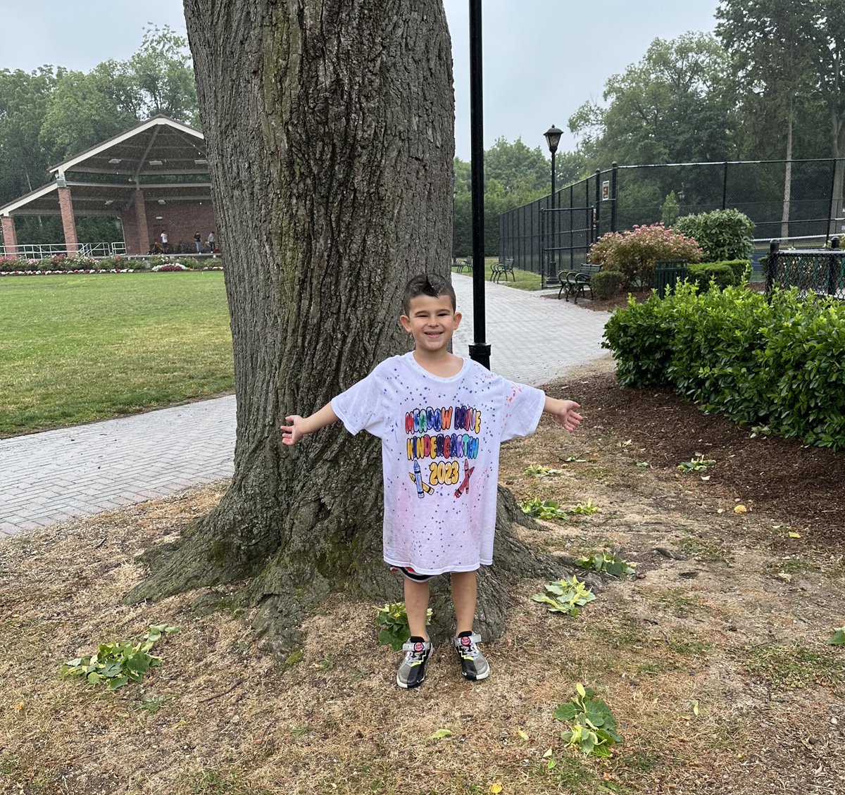 Happy last day of kindergarten!!!! #mineolaproud #kindergartengrad #lastdayofschool #summertime <a href="/MeadowDriveElem/">Meadow Drive School</a> <a href="/MineolaUFSD/">Mineola UFSD</a> <a href="/BrendaSilverma9/">Brenda Silverman</a> <a href="/MsPaulik/">Ms.Paulik</a>