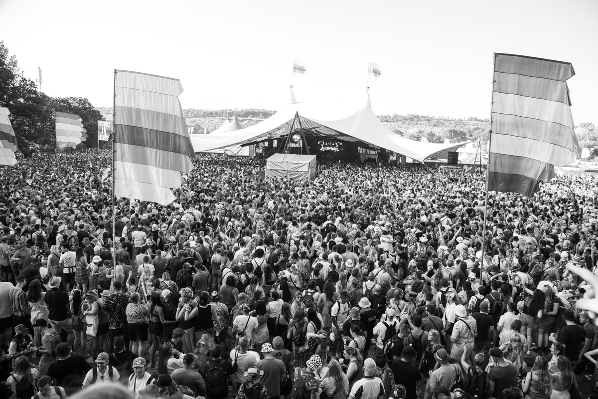 example's tweet image. Thanks to everybody who came to watch us at @glastonbury yesterday… might need a bigger stage next time 🤣🙏🏆

📷 @callumshots