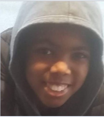 #MISSING: We need your help to find 11-year-old Lance Ricketts. He was last seen at around 2pm on Thursday 22/06/2023 getting on a train at Kidsgrove Train Station, possibly travelling to Manchester. Please DM or call 101 quoting 463 of 22/06/2023 with any information.