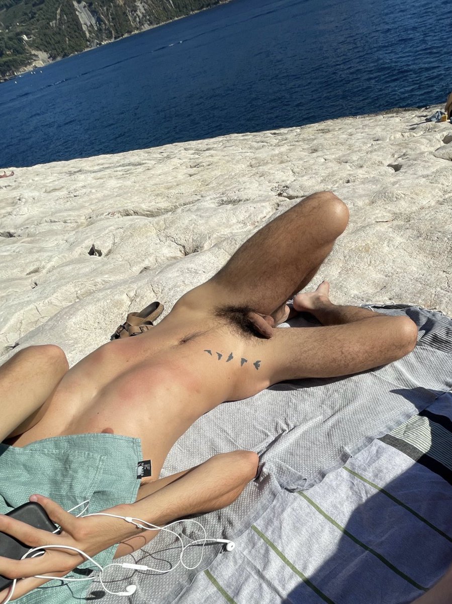 silverbotter's tweet photo. This is exactly where I wanted to be today! 🥵🥵🥲
Hope you all are refreshing yourselves today 💦
#gaysummer #queersummer #mtlgay #maqueue #gay #queer https://t.co/fDiouMZt4n