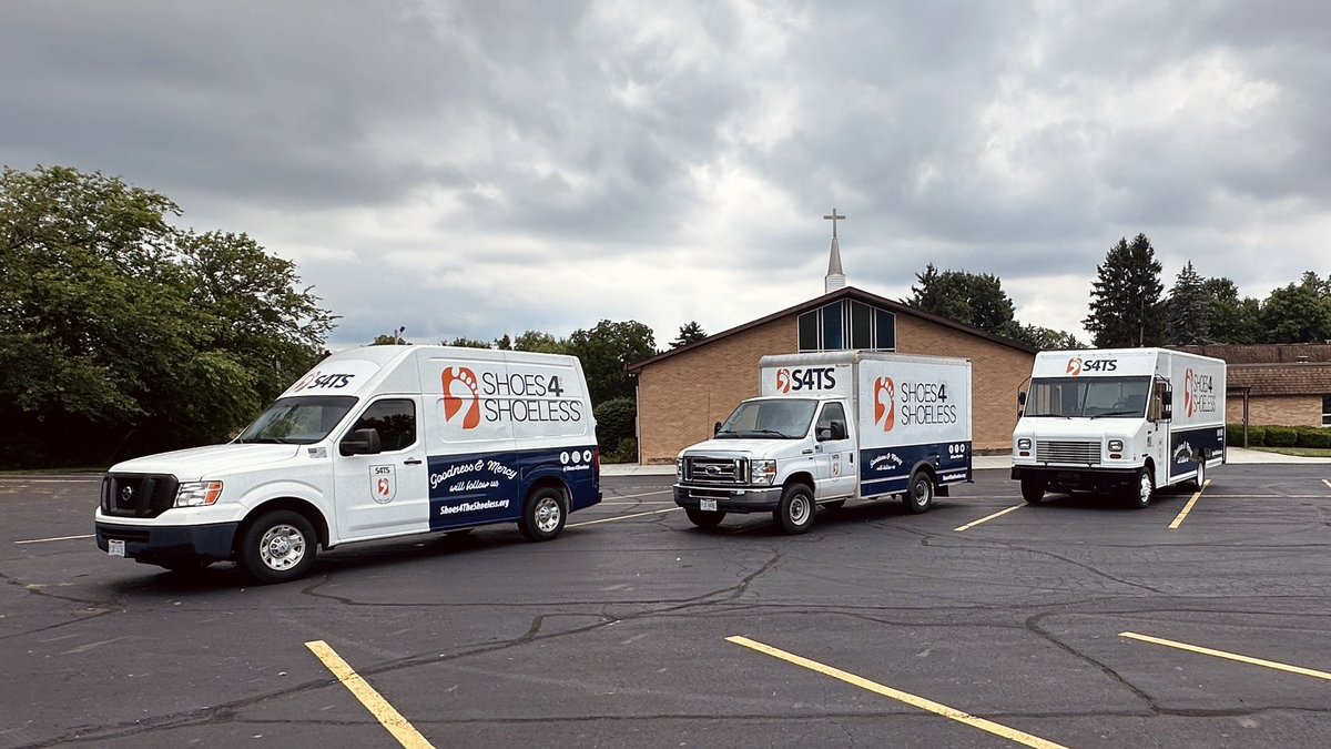 Shoes 4 the Shoeless tweet media